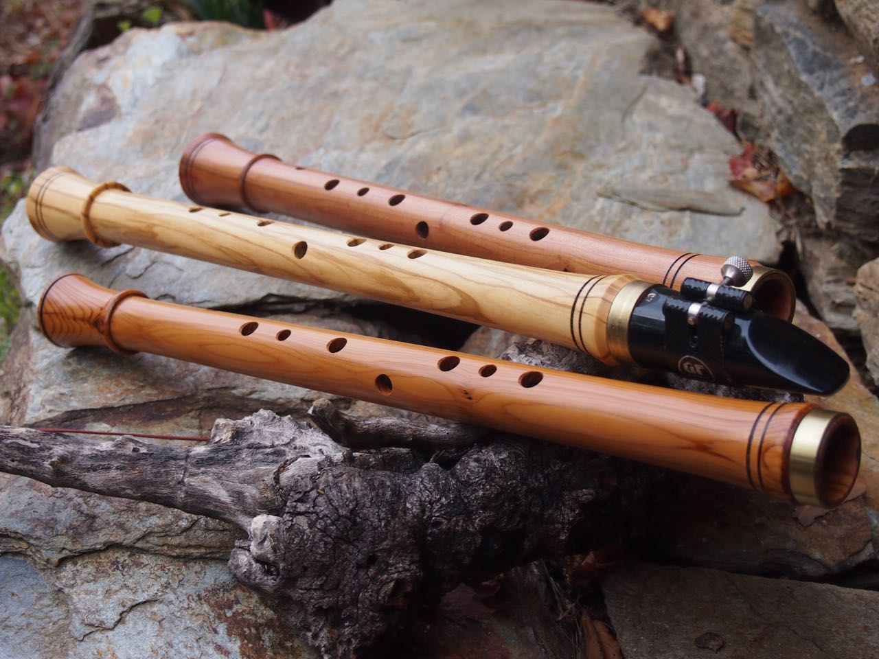 Chalumeau, klarinettenartiges Blasinstrument mit neun Grifflöchern in den Tonlage G